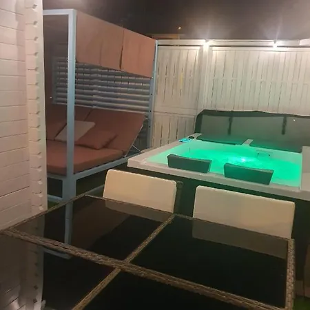 - Sun House - Holidays - Apartment *